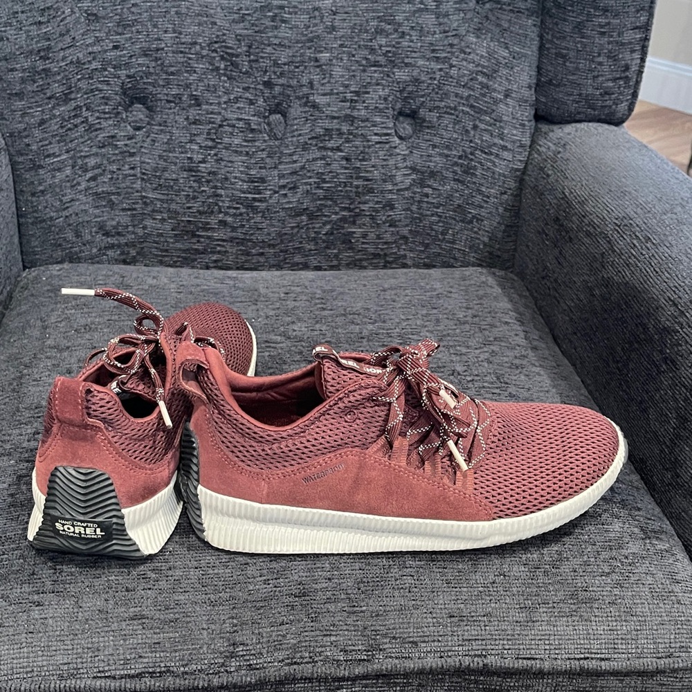 Sorel Women's Athletic Shoes in Burgundy and Cream - Picture 3 of 5